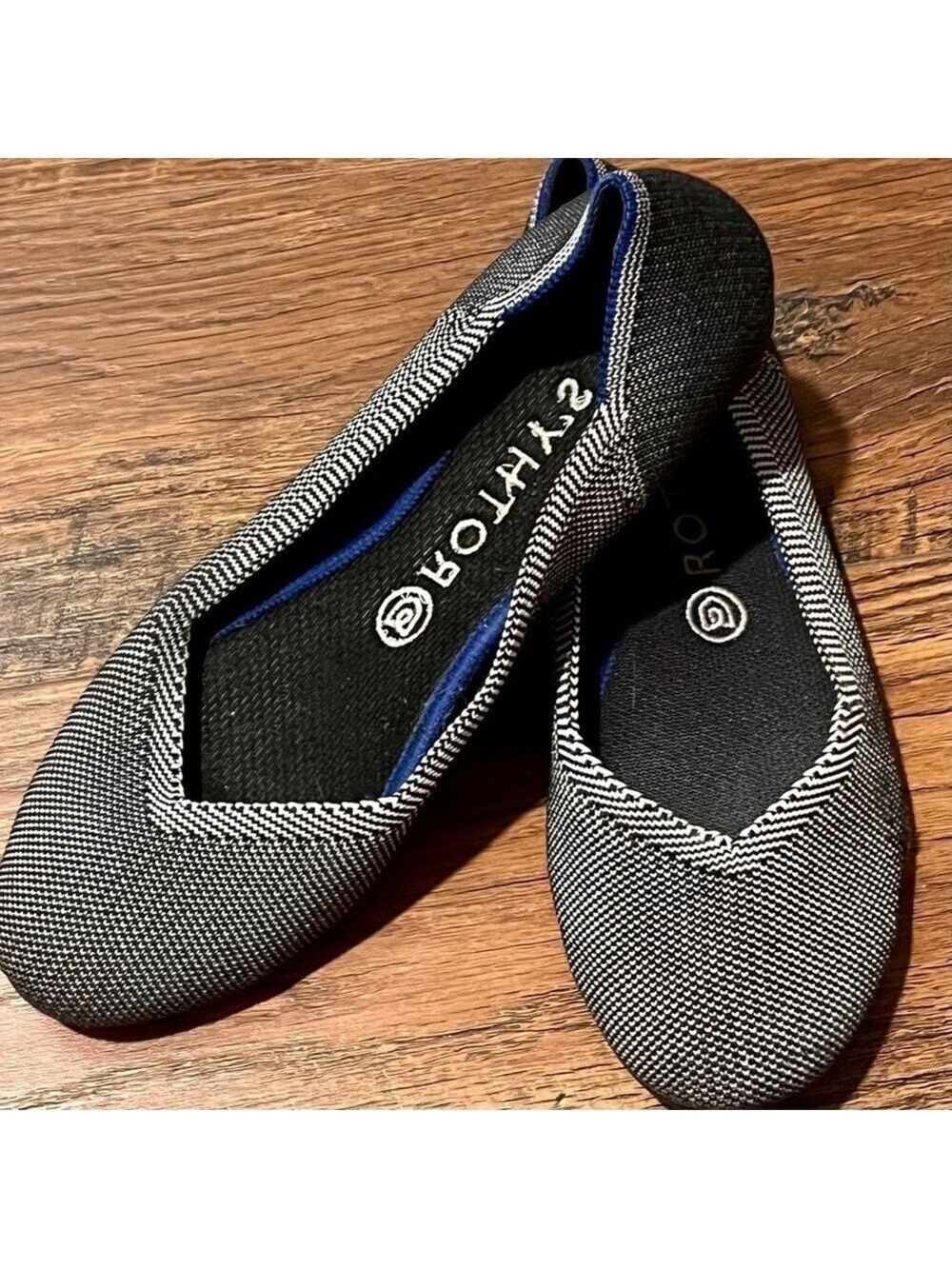 𝅺ROTHY’S grey ballet flats. Size 8W